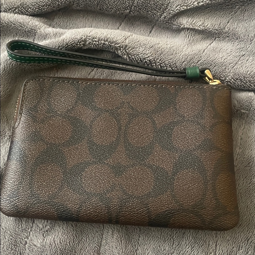 Coach Signature Brown Wristlet with Green Strap - Picture 3 of 8